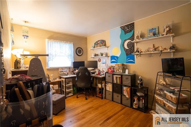 7 Cornell Rd, Old Bridge, NJ 08859 - home office with wood finished floors