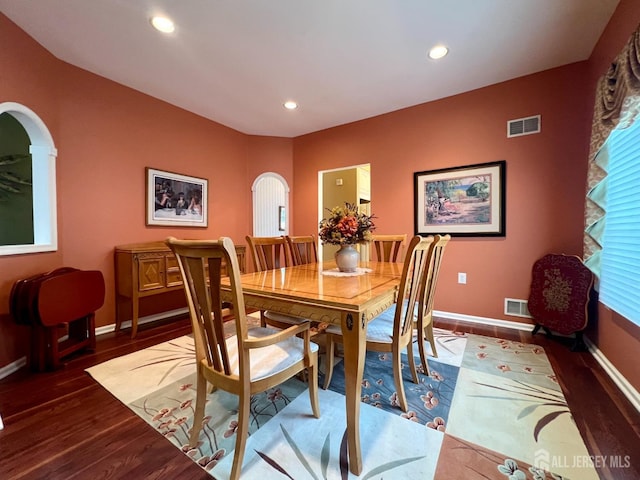 46 Dawson Ln, Monroe, NJ 08831 - dining space with visible vents, recessed lighting, baseboards, and wood finished floors