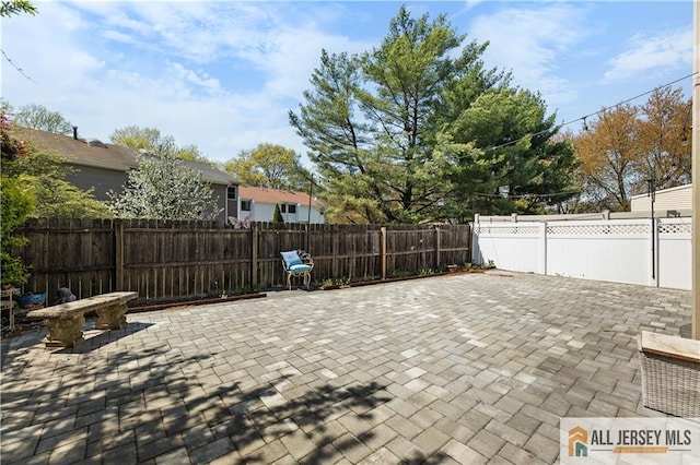 77 Larry Ct, South Brunswick, NJ 08810 - photo 10