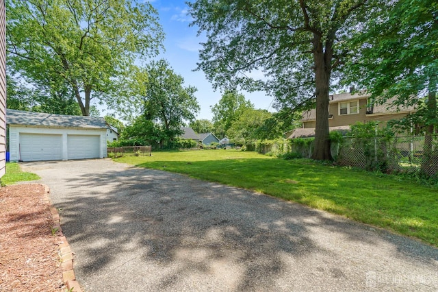 373 Rushmore Ave, Piscataway, NJ 08854 - view of yard with a detached garage