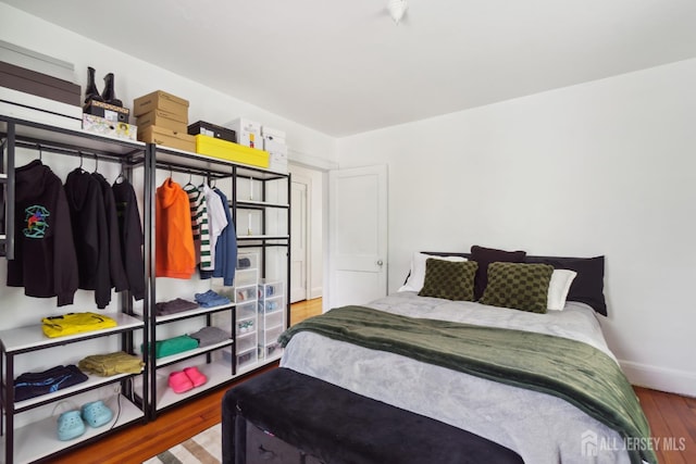 373 Rushmore Ave, Piscataway, NJ 08854 - bedroom with wood finished floors and baseboards