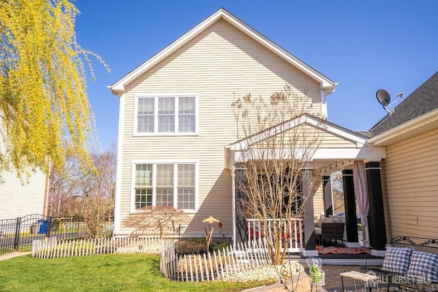 105 Recklesstown Way, Chesterfield, NJ 08515 - rear view of property with a yard and fence