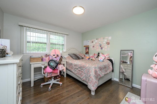18 Chipper Dr, South Brunswick, NJ 08824 - bedroom with dark wood finished floors and baseboards