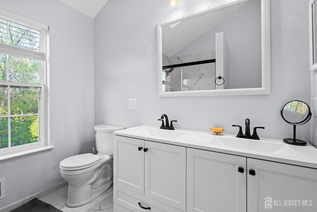 54 Magellan Way, Franklin Twsp, NJ 08823 - full bath with marble finish flooring, toilet, vaulted ceiling, a marble finish shower, and baseboards