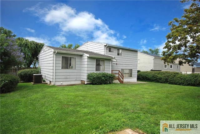 14 Albert Dr, Old Bridge, NJ 08857 - back of property featuring a lawn