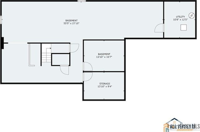 8 Adam Ct, Monroe, NJ 08831 - home floor plan