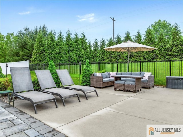 8 Adam Ct, Monroe, NJ 08831 - view of patio / terrace with outdoor lounge area