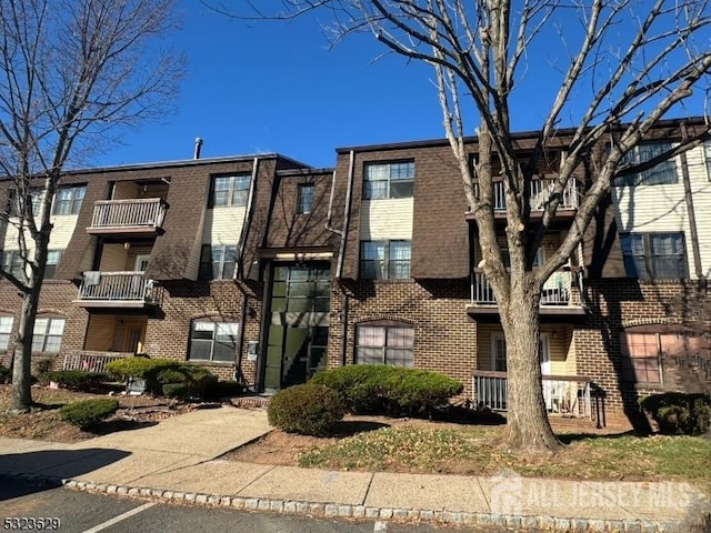 1804 Green Hollow Dr, Iselin, NJ 08830 - view of apartment building / complex
