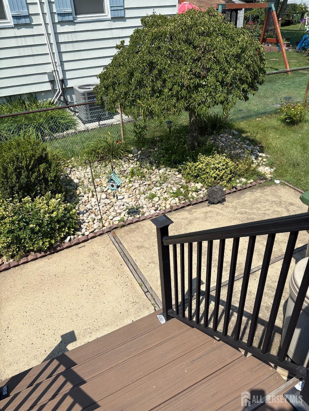 5 Guilfoyle Ter, Sayreville, NJ 08872 - photo 2