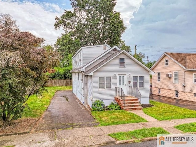 31 Lehigh Ave, Edison, NJ 08837 - bungalow-style home with driveway