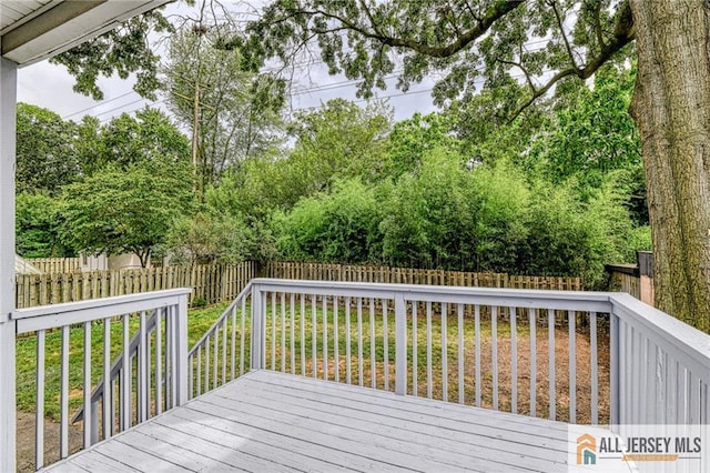 31 Lehigh Ave, Edison, NJ 08837 - wooden deck featuring a fenced backyard