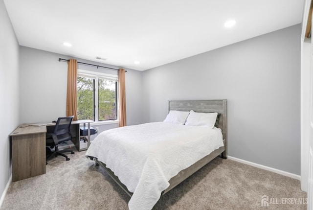bedroom featuring recessed lighting, baseboards, visible vents, and carpet