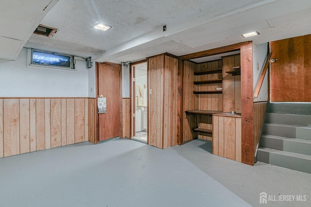 14 Bradford Rd, East Brunswick, NJ 08816 - basement with wood walls