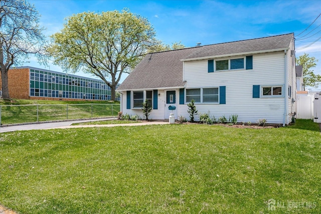 137 Grand Ave, Iselin, NJ 08830 - traditional-style home featuring a shingled roof