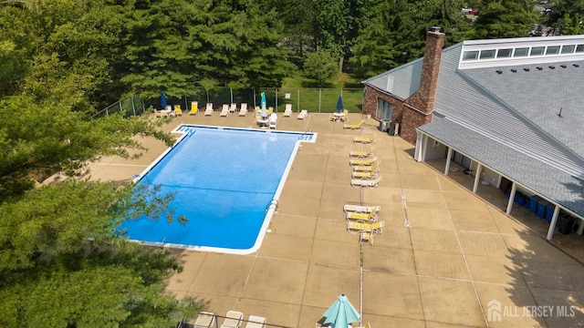 224 Pennsylvania Way N, Brunswick, NJ 08902 - community pool with a patio