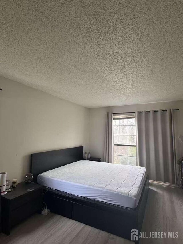 311 Hampshire Ct, Piscataway, NJ 08854 - photo 5