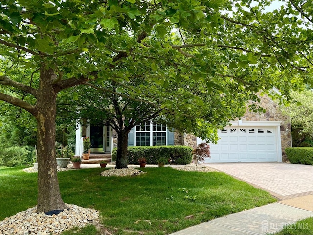 226 Osborne Ct, Franklin Twsp, NJ 08873 - photo 1