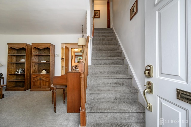 958 Apgar Ter, Rahway, NJ 07065 - stairway with carpet