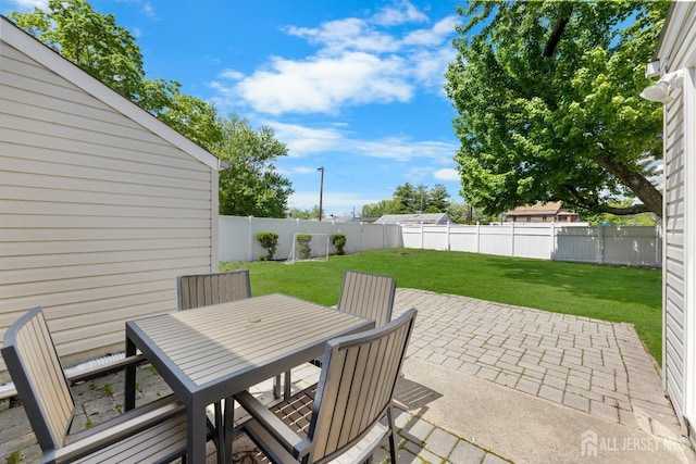 view of patio / terrace featuring outdoor dining space