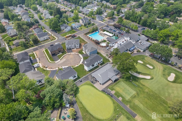 9 Links Dr, Edison, NJ 08820 - aerial overview of property's location featuring a golf club and nearby suburban area