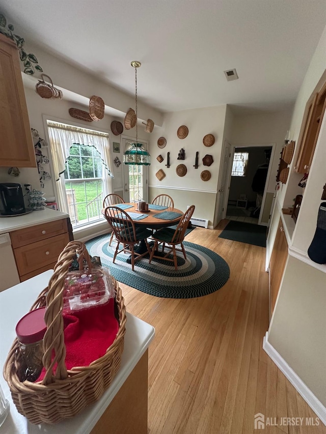 140 Bunker Hill Rd, Franklin Twsp, NJ 08540 - dining room with light wood finished floors