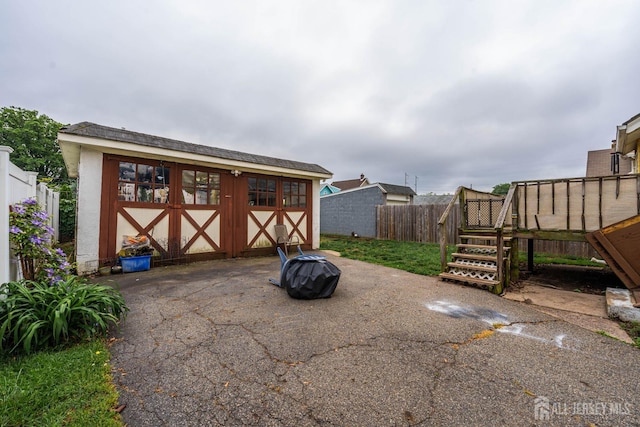 11 Jean Ct, Woodbridge Proper, NJ 07095 - view of patio with an outbuilding