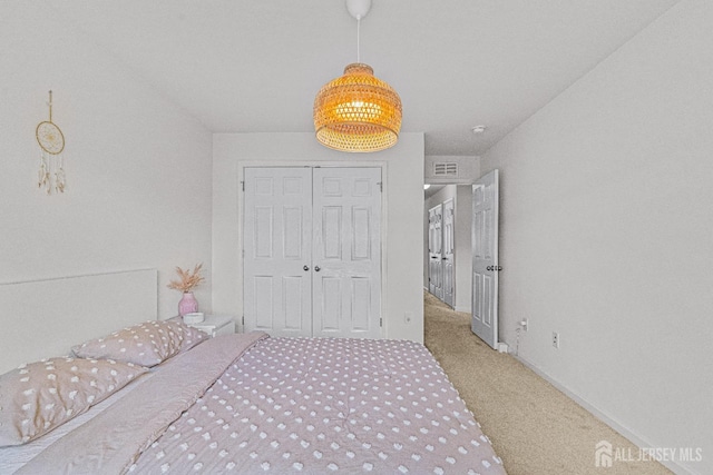 22 Larkspur Ln, Monroe, NJ 08831 - carpeted bedroom with a closet