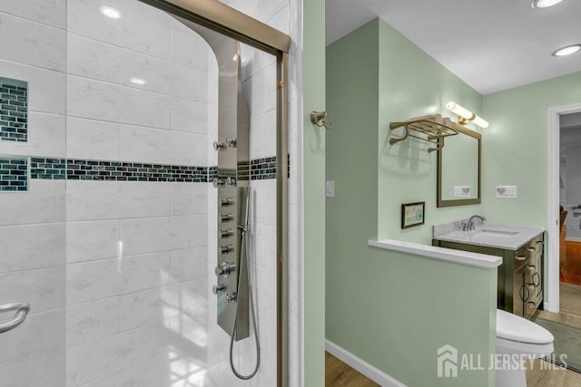 74 Ravine Dr, Matawan, NJ 07747 - full bath featuring tiled shower, vanity, and recessed lighting