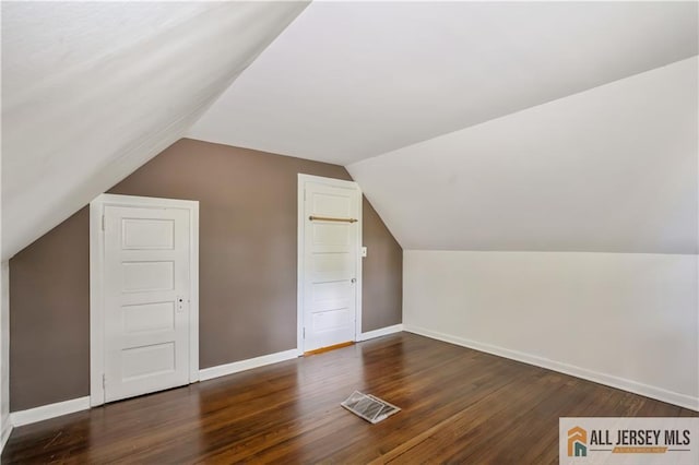 4 Woodrow St, Middlesex, NJ 08846 - additional living space with wood finished floors and lofted ceiling