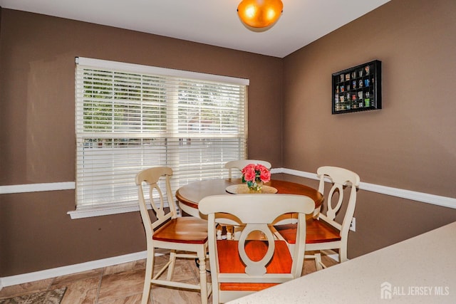 802 Carnaby Ln, Toms River, NJ 08753 - dining area featuring baseboards