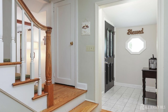 70 Surrey Ln, Woodbridge Proper, NJ 07067 - corridor with baseboards and stairs