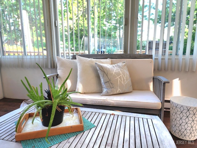539 Locust Ave, Garwood, NJ 07027 - sunroom with healthy amount of natural light
