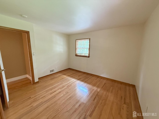 3 Guernsey Ln, East Brunswick, NJ 08816 - photo 18