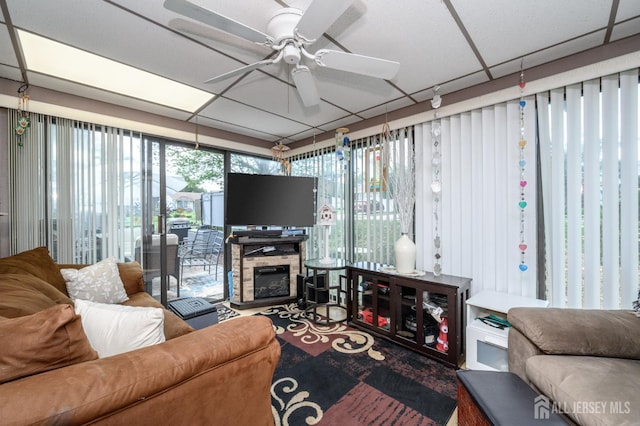 109-B Hemlock Plz, Monroe, NJ 08831 - sunroom with healthy amount of natural light