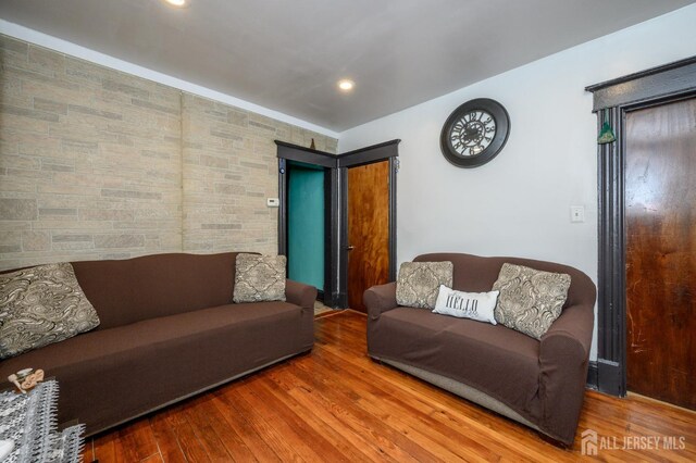 347 Handy St, New Brunswick, NJ 08901 - photo 6