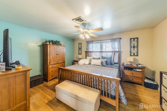 119 Carteret Ave, Carteret, NJ 07008 - bedroom with light wood-style floors and a ceiling fan