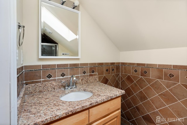 25 Orris Ave, Piscataway, NJ 08854 - photo 47