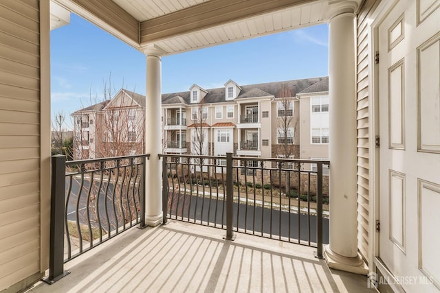 7209 Minuteman Ln, Franklin, NJ 08873 - view of balcony