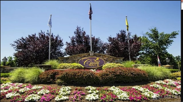 7209 Minuteman Ln, Franklin, NJ 08873 - view of community sign