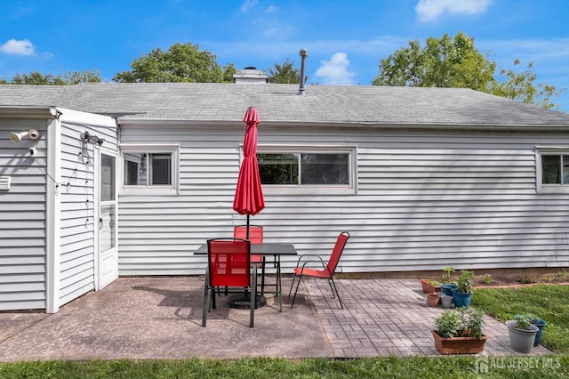 4 Dayton Rd, Edison, NJ 08817 - view of patio