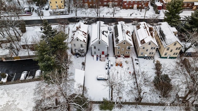 311 Magnolia St, Highland Park, NJ 08904 - snowy aerial view with a residential view