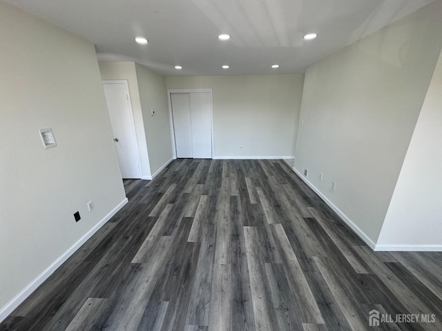 89 Golden Sq, Woodbridge Proper, NJ 07095 - spare room with dark wood-style flooring and recessed lighting