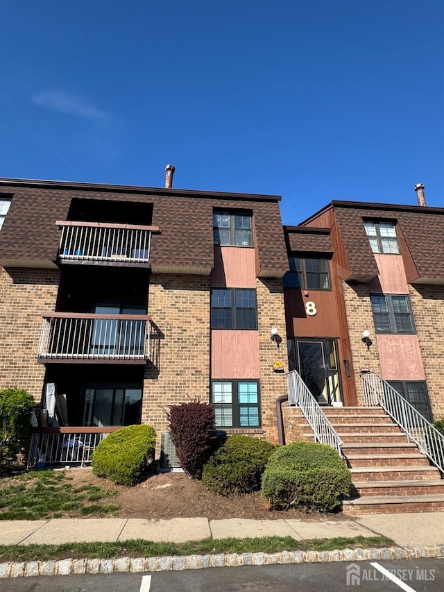 89 Golden Sq, Woodbridge Proper, NJ 07095 - view of apartment building / complex