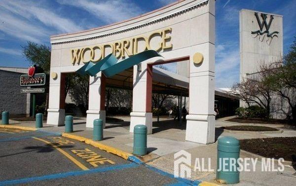 89 Golden Sq, Woodbridge Proper, NJ 07095 - view of property