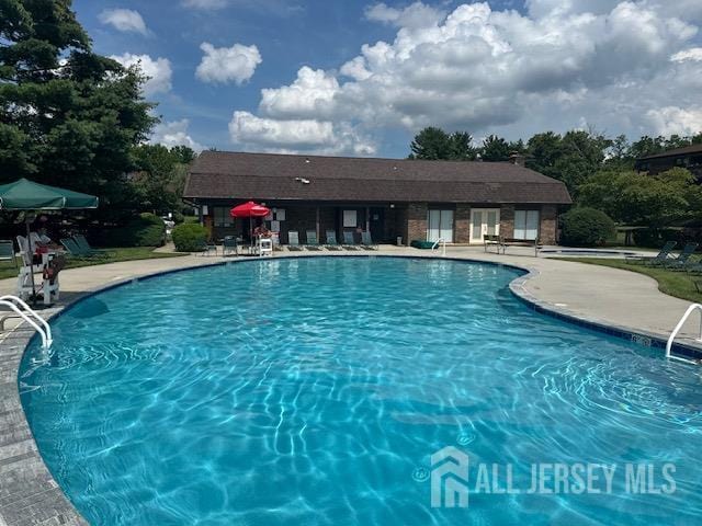 1214 Country Mill Dr, East Windsor, NJ 08512 - photo 4