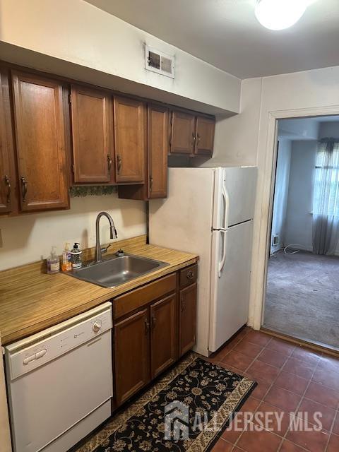 1214 Country Mill Dr, East Windsor, NJ 08512 - photo 7