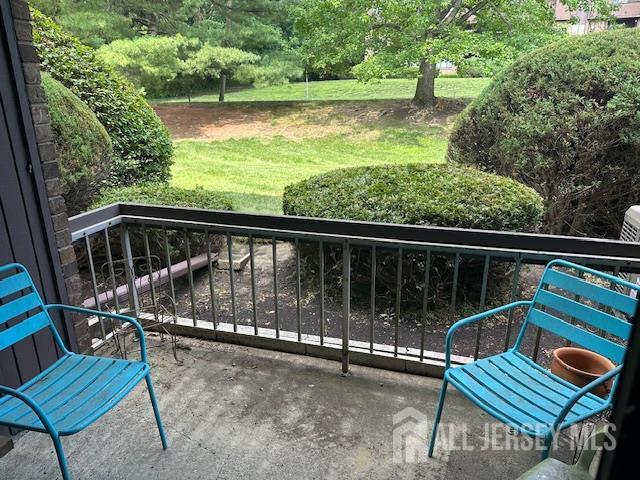 1214 Country Mill Dr, East Windsor, NJ 08512 - photo 9