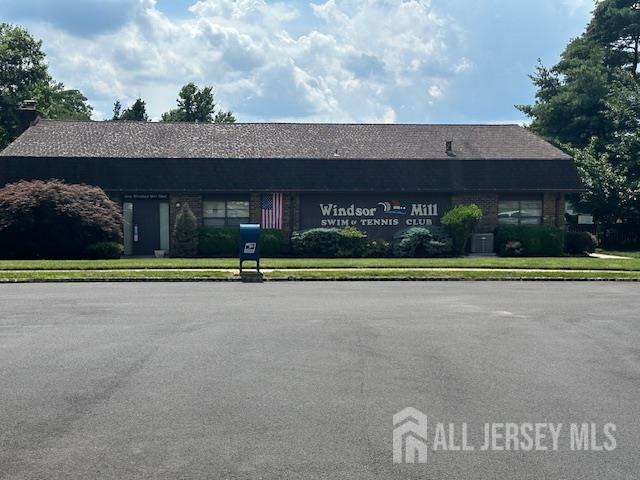 1214 Country Mill Dr, East Windsor, NJ 08512 - photo 2