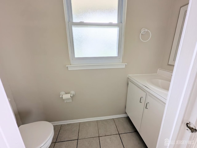 21 Rice Run, East Brunswick, NJ 08816 - bathroom featuring vanity, toilet, tile patterned floors, and baseboards