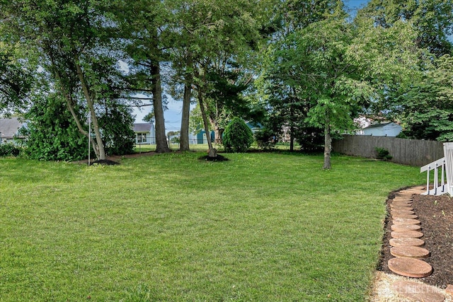 15 Crassas St, Old Bridge, NJ 08879 - view of yard